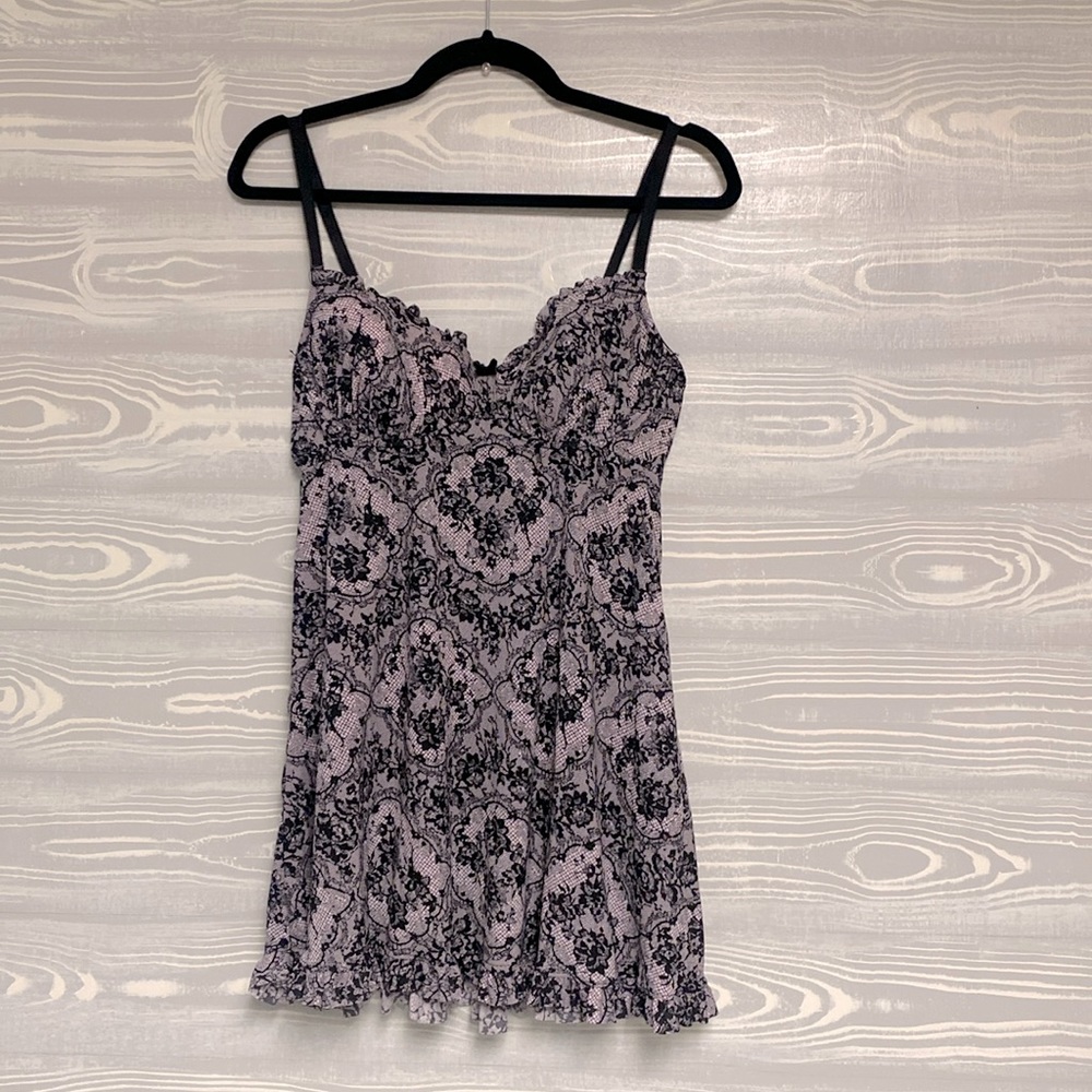Nightie Lilac and black lace Sexy Sleepwear 38C